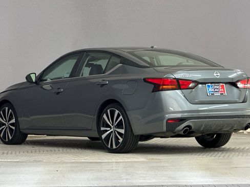 Used 2020 Nissan Altima 2.5 SR image 3