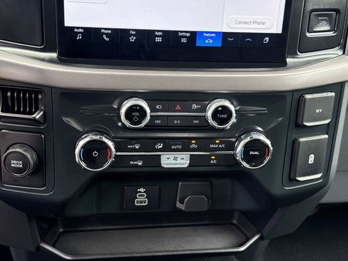 Used 2025 Ford F150 XLT w/ Equipment Group 301A Standard RWD image 22