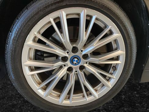 Used 2024 BMW 330e xDrive 330e xDrive image 27