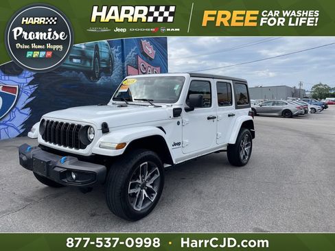 Used 2024 Jeep Wrangler Unlimited AWD/4WD image 1