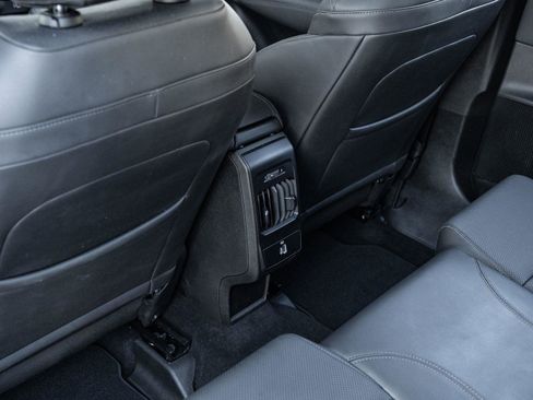 Used 2024 Alfa Romeo Tonale Veloce image 37