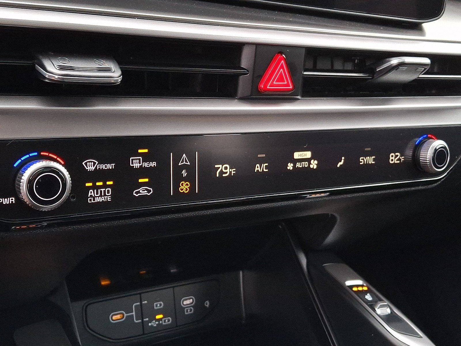 New 2026 Kia Sorento S FWD image 10