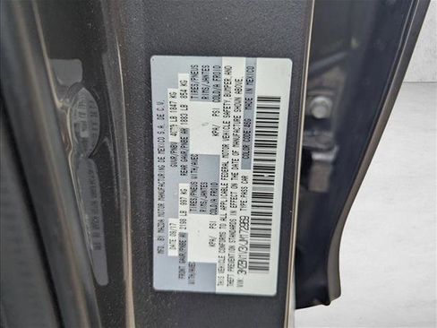 Used 2018 MAZDA MAZDA3 Touring FWD image 16
