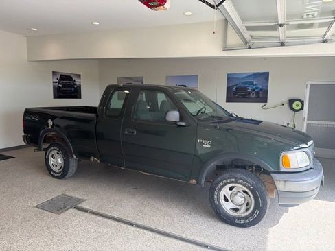 Used 2003 Ford F150 XL AWD/4WD image 1