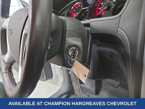 Used 2015 GMC Acadia SLT image 23