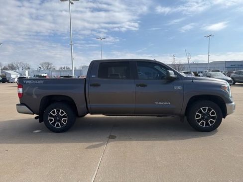 Used 2018 Toyota Tundra SR5 w/ TRD Off Road Package image 2