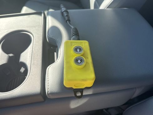 New 2025 Ford F550 4x4 Regular Cab Super Duty image 24