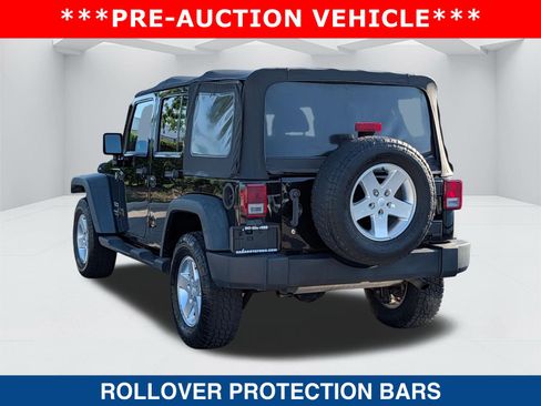 Used 2013 Jeep Wrangler Unlimited Sport AWD/4WD image 7