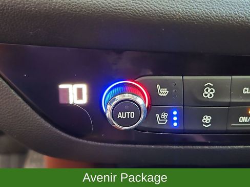Used 2020 Buick Enclave Avenir w/ Avenir Technology Package AWD/4WD image 19