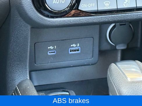 Used 2024 Nissan Kicks SR w/ Interior Electronics Package FWD image 25