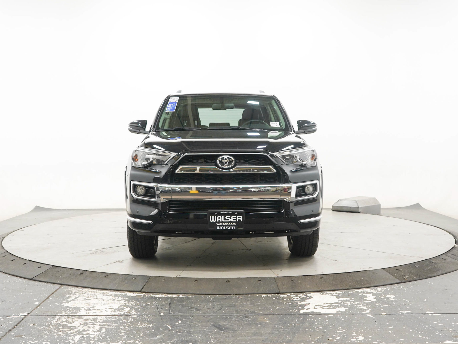 Used 2019 Toyota 4Runner Limited AWD/4WD image 8