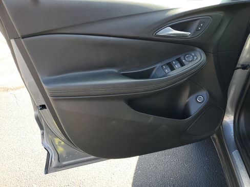Used 2022 Buick Encore GX Select FWD image 8