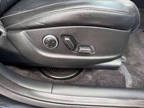 Used 2025 Genesis GV80 2.5T Prestige AWD/4WD image 59