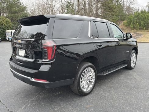 Used 2025 Chevrolet Tahoe LS image 5