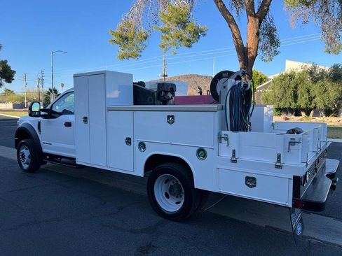 Used 2020 Ford F550 2WD Regular Cab Super Duty image 6