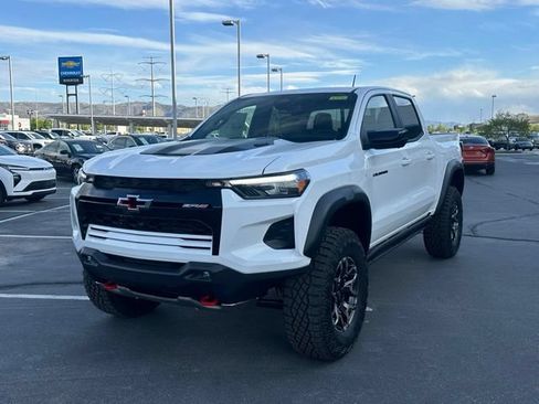 New 2026 Chevrolet Colorado ZR2 w/ Technology Package AWD/4WD image 31