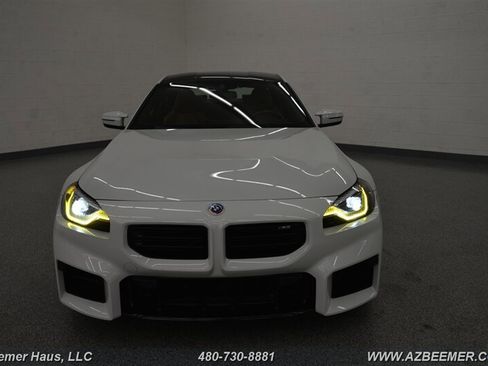 Used 2023 BMW M2 w/ Lighting Package image 5