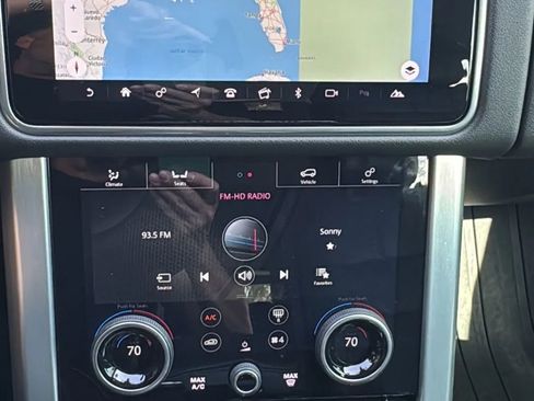 Used 2020 Land Rover Range Rover AWD/4WD image 53