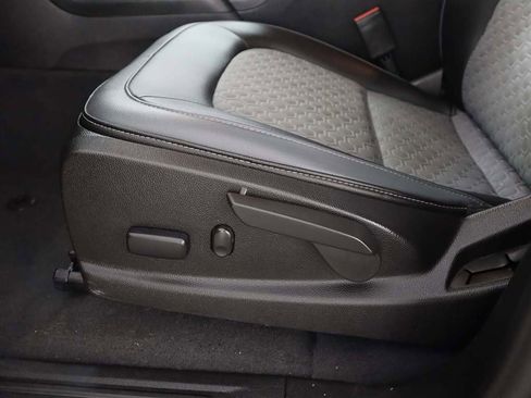 Used 2019 Chevrolet Colorado Z71 image 26