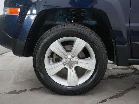 Used 2016 Jeep Patriot Latitude image 27