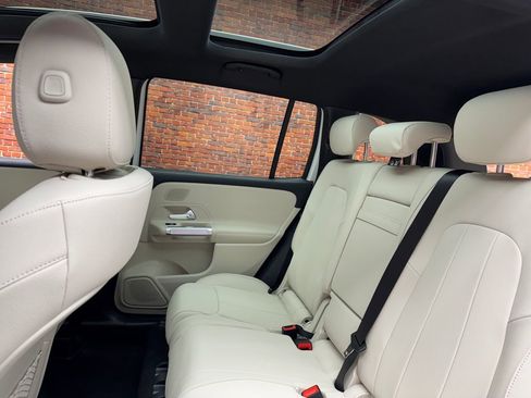 New 2026 Mercedes-Benz GLB 250 4MATIC image 26