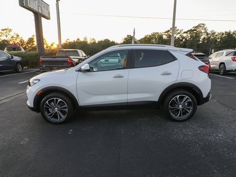 Used 2022 Buick Encore GX Select image 5