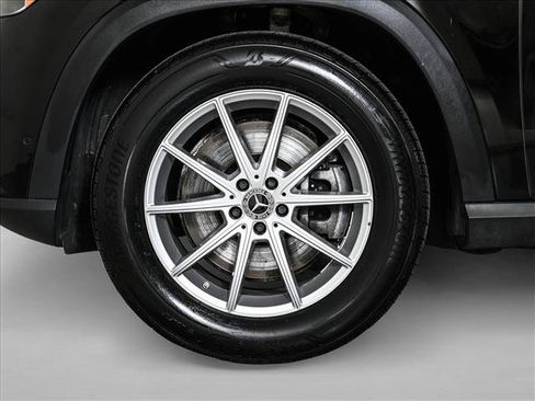 Used 2024 Mercedes-Benz GLE 450e 4MATIC image 25