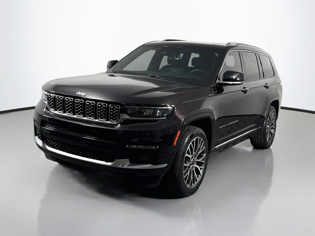 Used 2023 Jeep Grand Cherokee L Summit AWD/4WD image 3