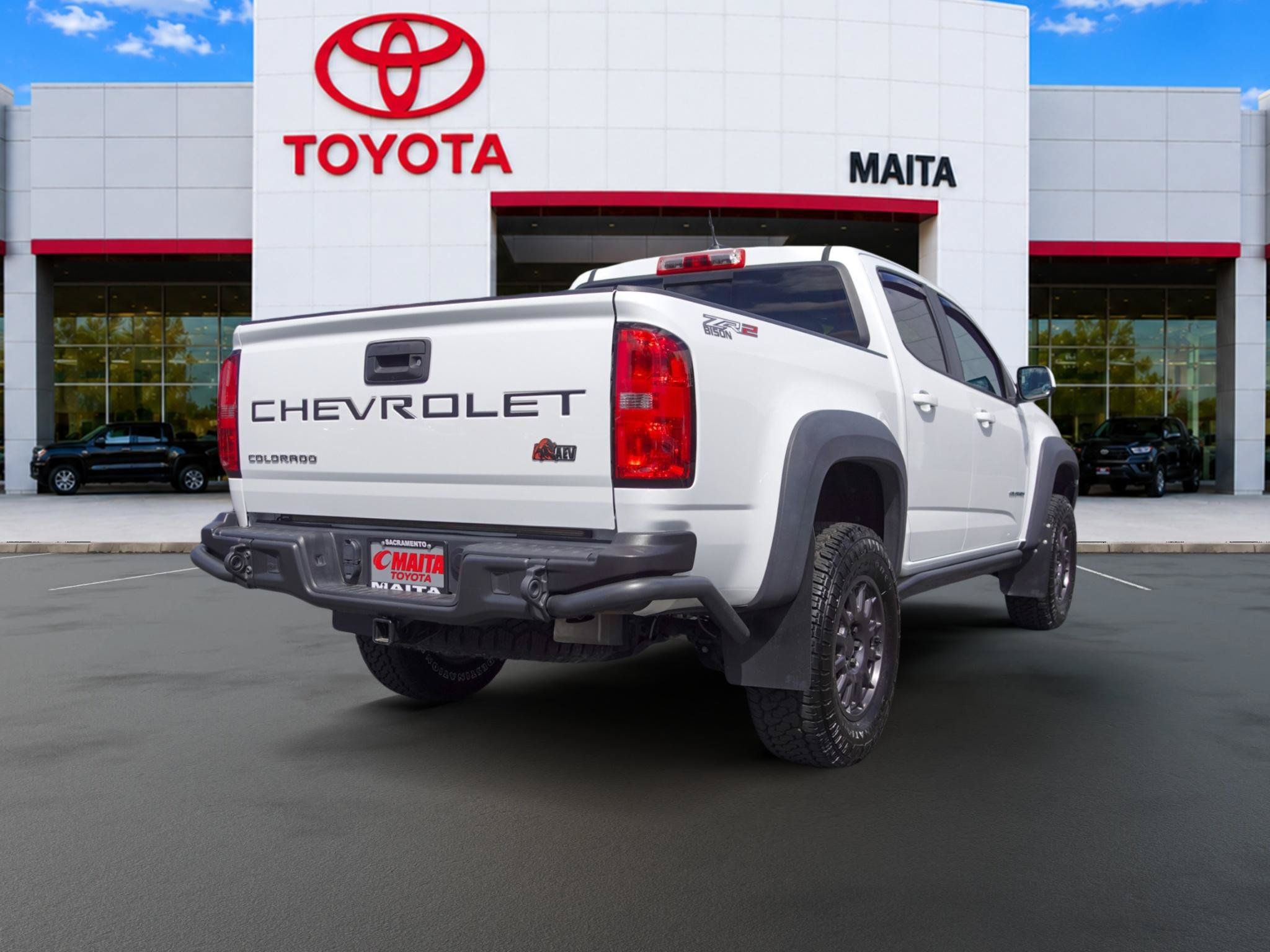 Used 2022 Chevrolet Colorado ZR2 w/ Colorado ZR2 Bison Edition AWD/4WD image 3