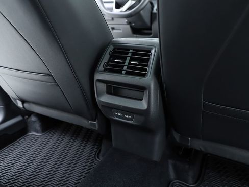 New 2026 Volkswagen Tiguan SE AWD/4WD image 78