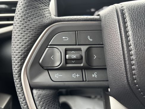 Used 2025 Toyota Sequoia Limited w/ TRD Off-Road Package image 15