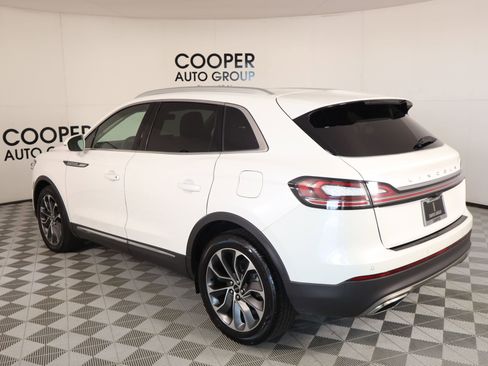 Used 2023 Lincoln Nautilus Reserve image 23