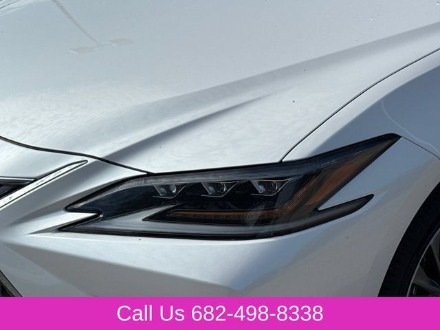Used 2020 Lexus ES 350 Ultra Luxury w/ Accessory Package 2 FWD image 4