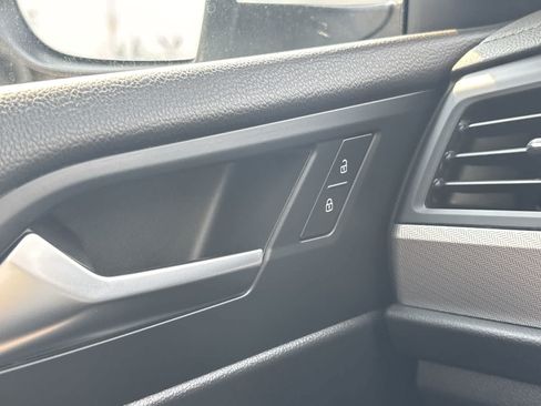 Used 2021 Volkswagen Jetta S FWD image 28