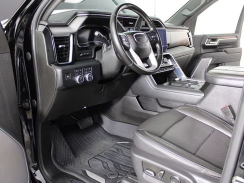 Used 2024 GMC Sierra 2500 Denali w/ Technology Package AWD/4WD image 22