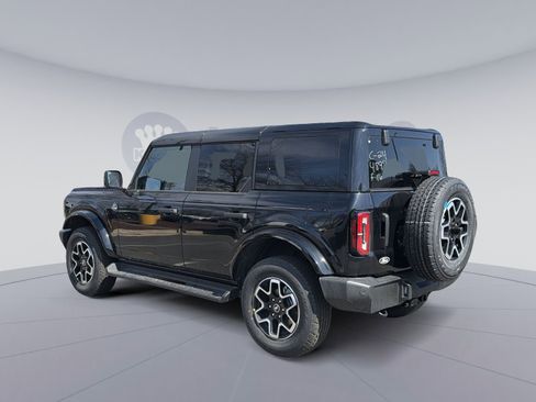 New 2026 Ford Bronco Outer Banks AWD/4WD image 4