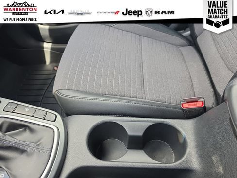 Used 2021 Kia Seltos S AWD/4WD image 16