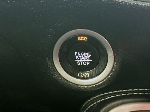 Used 2022 Dodge Challenger SXT w/ Blacktop Package image 27