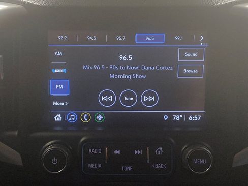 Used 2018 GMC Terrain SLT AWD/4WD image 25