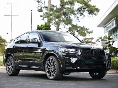 New 2025 BMW X4 xDrive30i w/ Premium Package