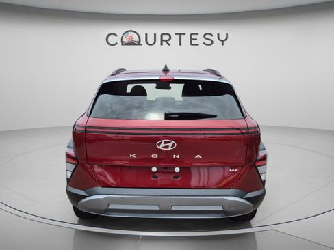 New 2026 Hyundai Kona Limited FWD image 4