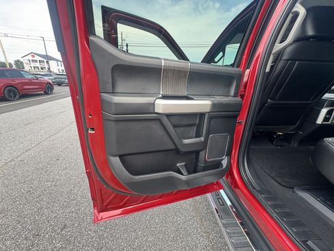 Used 2021 Ford F250 Lariat w/ Lariat Ultimate Package AWD/4WD image 8