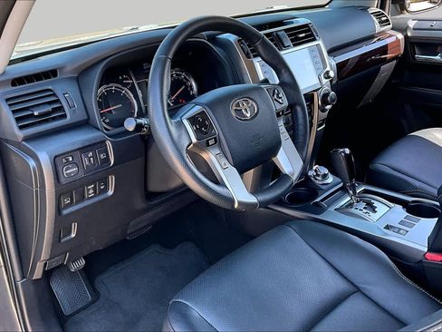Used 2023 Toyota 4Runner Limited AWD/4WD image 17