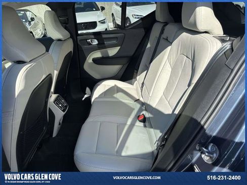New 2026 Volvo XC40 B5 Ultra w/ Climate Package image 14