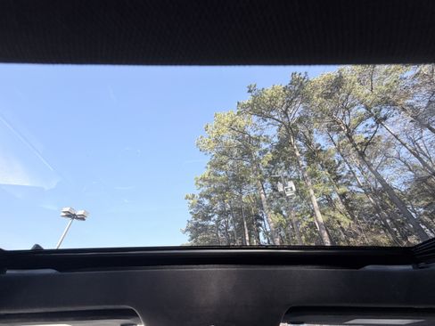 Used 2024 GMC Sierra 2500 Denali Ultimate image 20