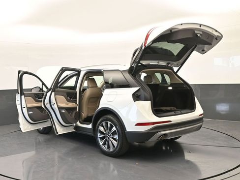 Used 2022 Lincoln Corsair Reserve image 81