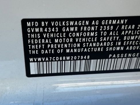 Used 2024 Volkswagen GTI Autobahn image 37