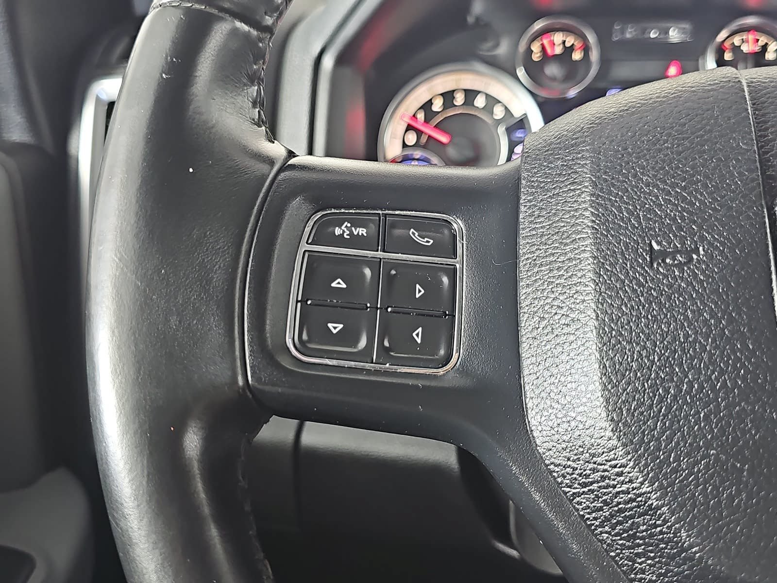 Used 2017 RAM 1500 Big Horn RWD image 15