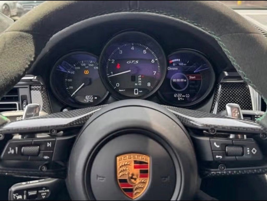 Used 2026 Porsche Macan GTS AWD/4WD image 23