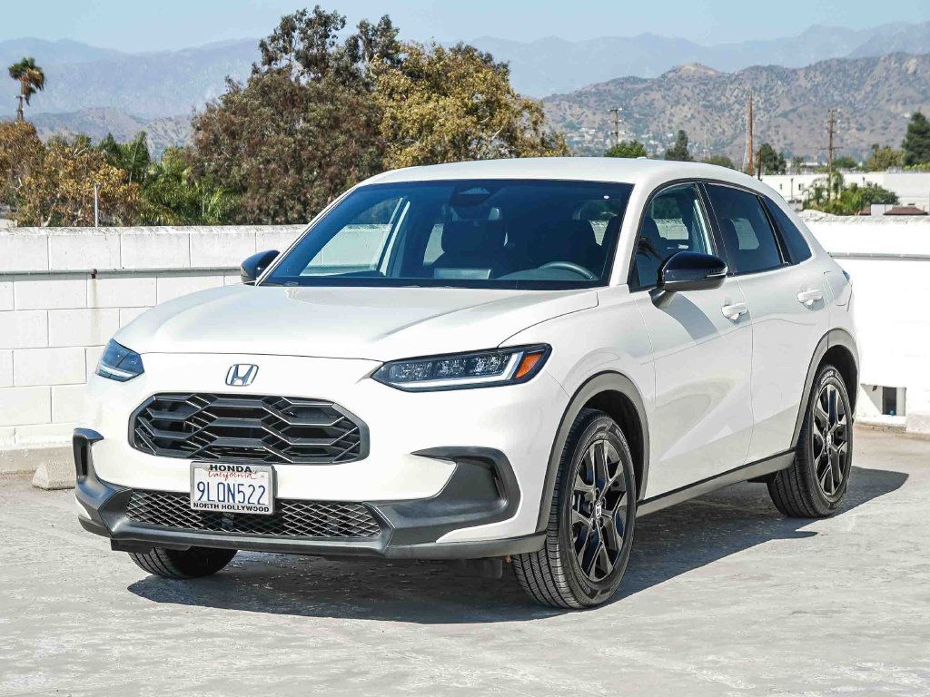 Certified 2024 Honda HR-V Sport image 3